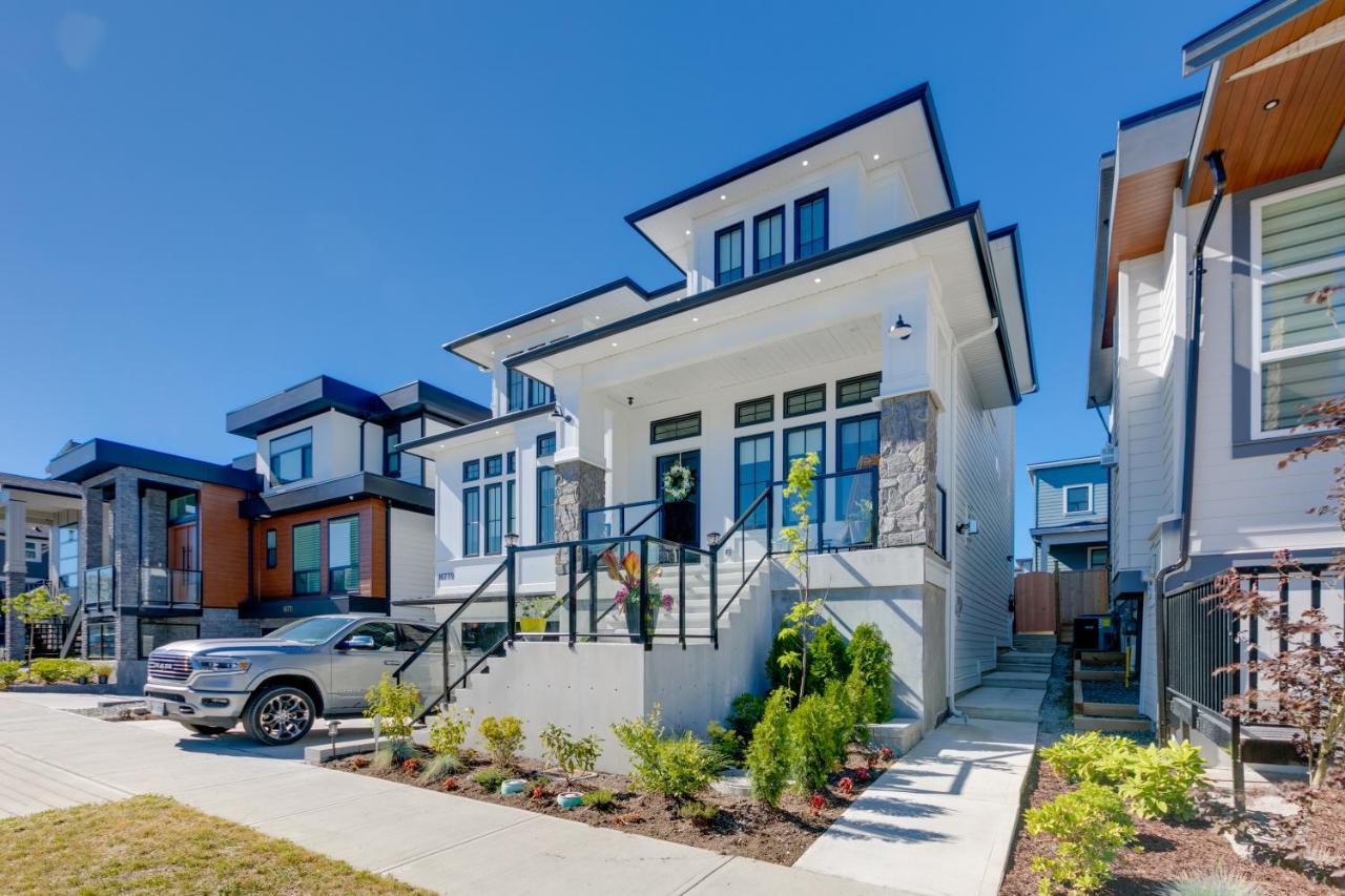 Guest Suite In South Surrey Exterior photo